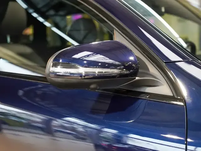 Mercedes-Benz EQC 400