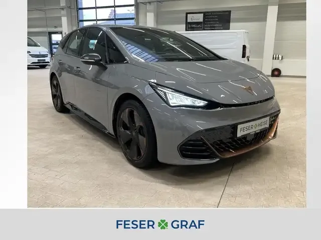 CUPRA Born