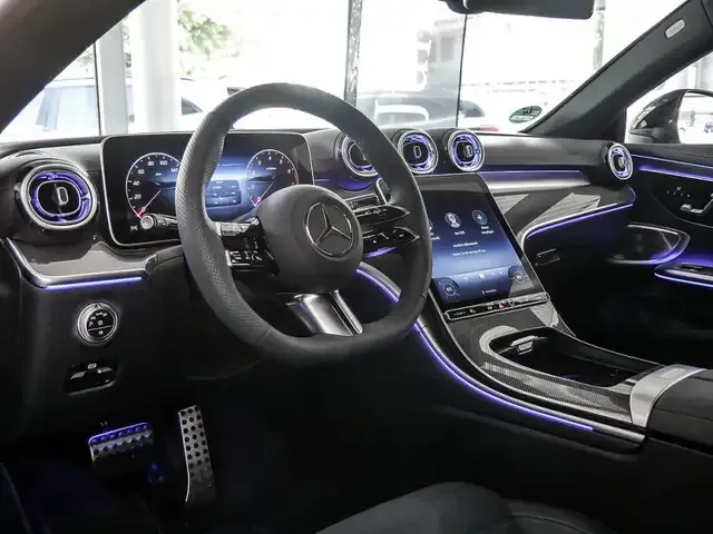 Mercedes-Benz CLE 200