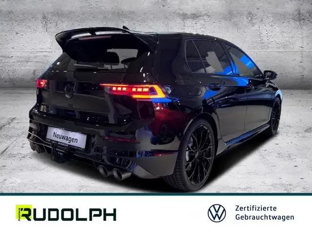 Volkswagen Golf R