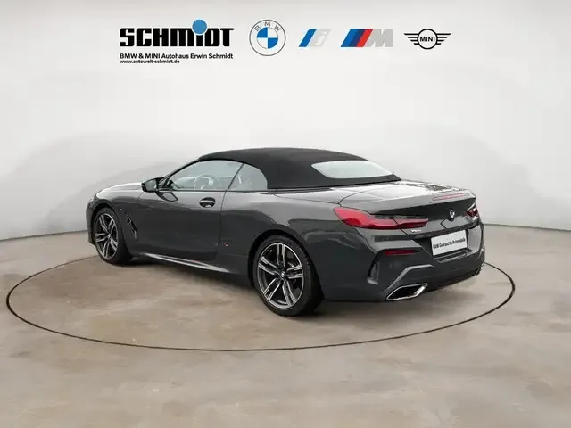 BMW M850