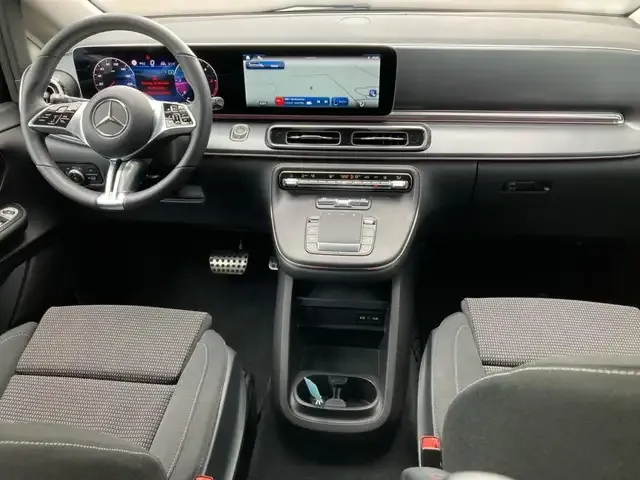 Mercedes-Benz V 250