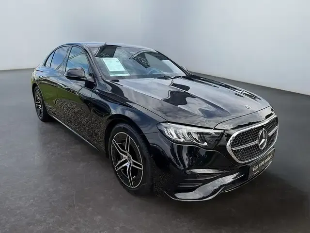 Mercedes-Benz E 200