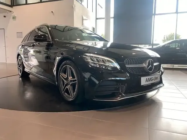 Mercedes-Benz C 220
