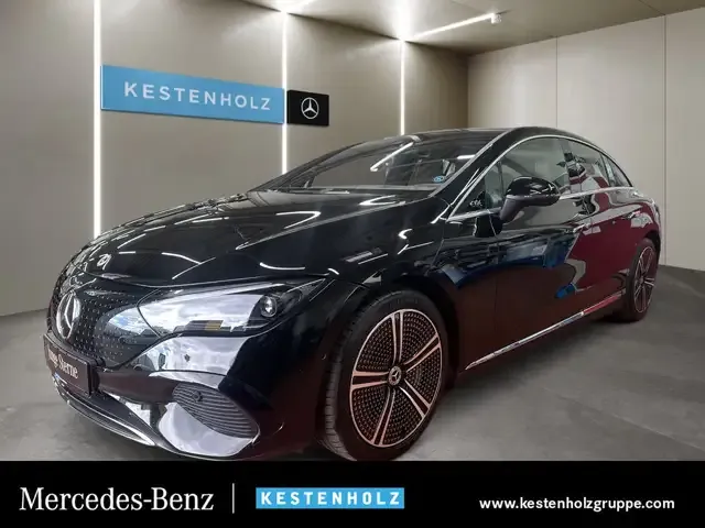Mercedes-Benz EQE 300