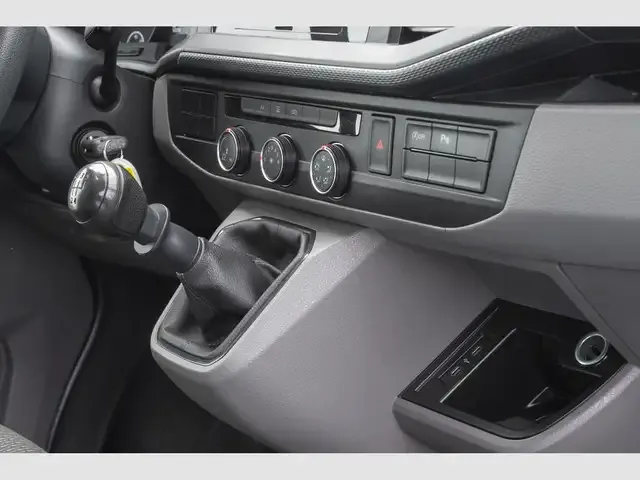 Volkswagen T6.1 Transporter