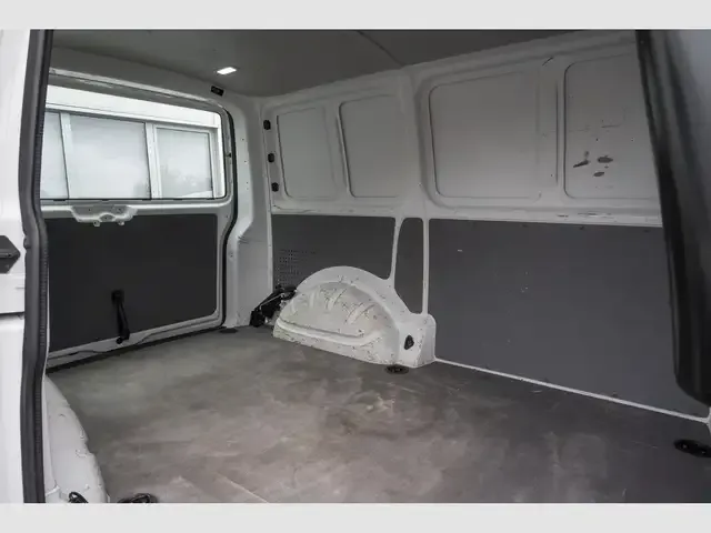 Volkswagen T6.1 Transporter