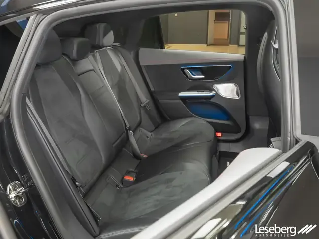 Mercedes-Benz EQE 350