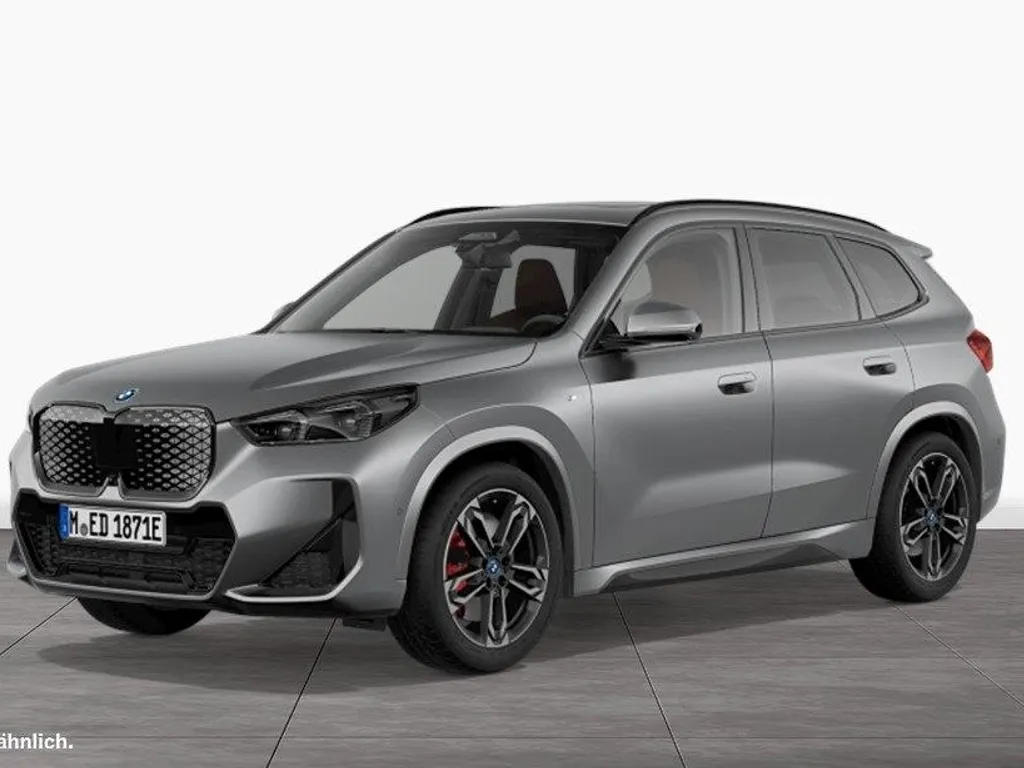 BMW iX1