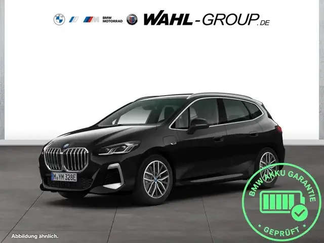 BMW 225