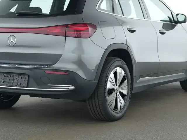 Mercedes-Benz EQA 250