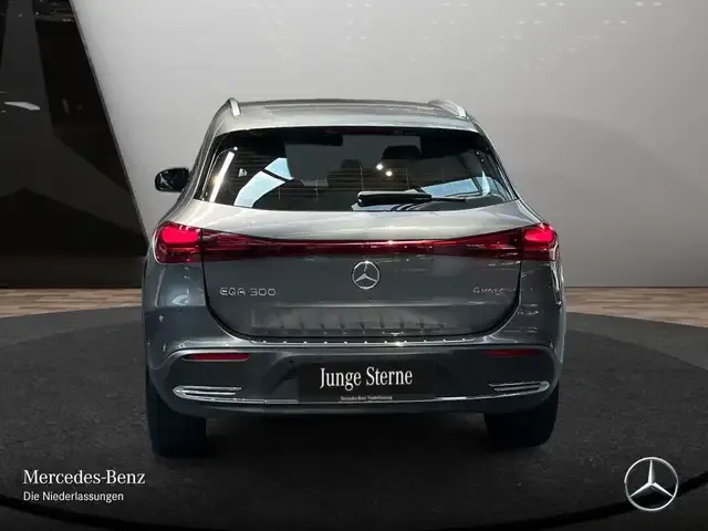 Mercedes-Benz EQA 300