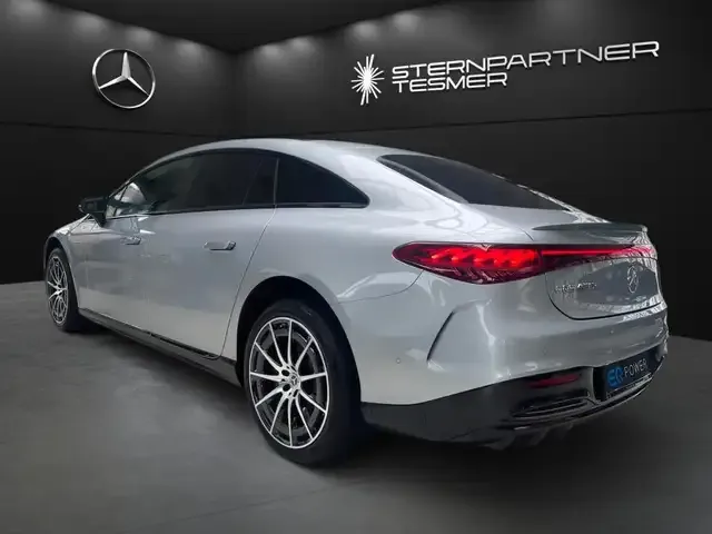 Mercedes-Benz EQS