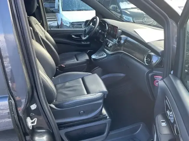 Mercedes-Benz EQV 300