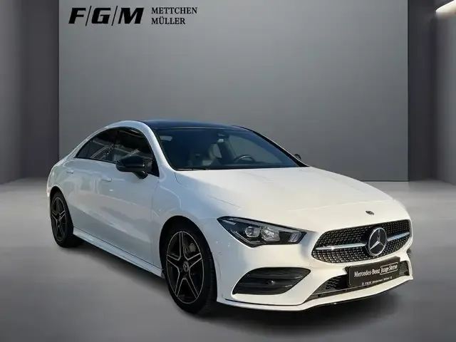 Mercedes-Benz CLA 220