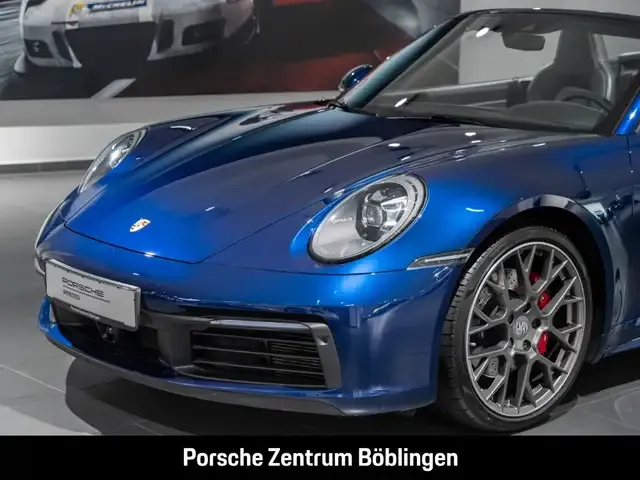 Porsche 992