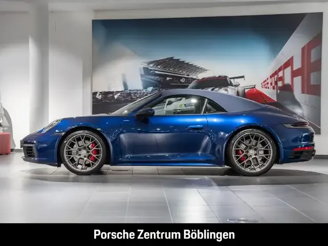 Porsche 992