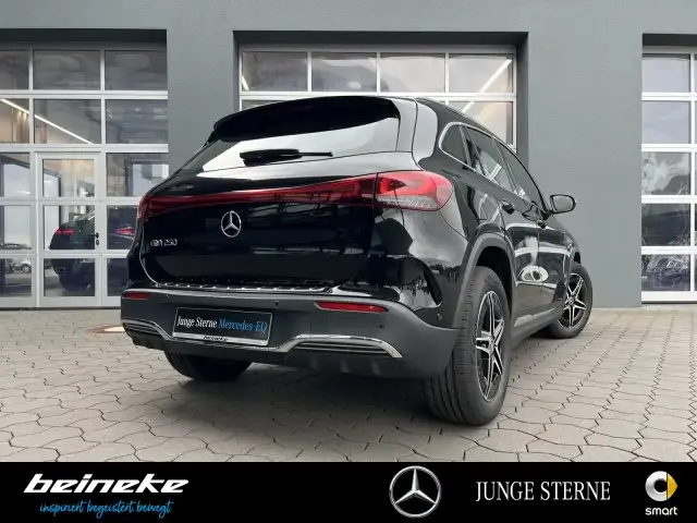 Mercedes-Benz EQA 250