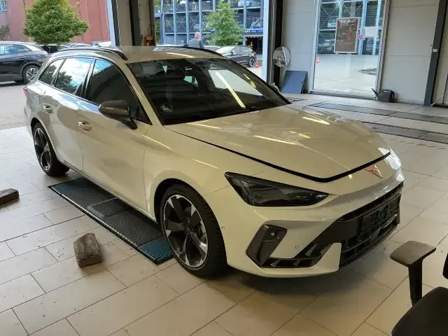 CUPRA Leon