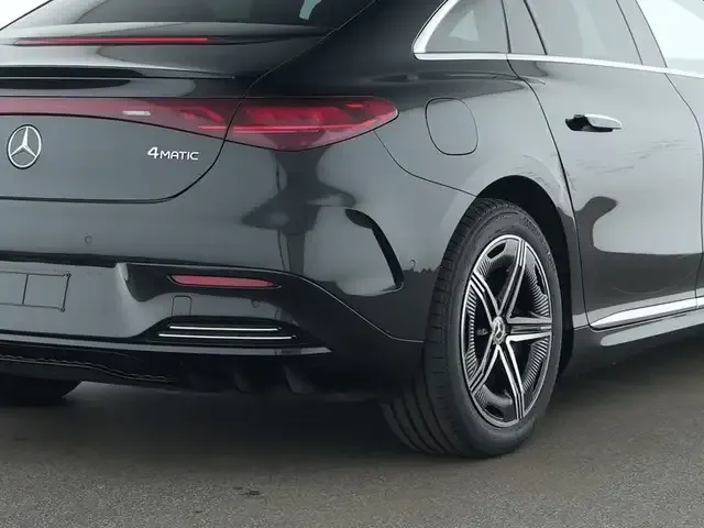 Mercedes-Benz EQE 350