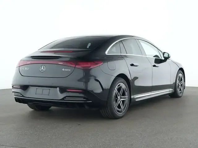 Mercedes-Benz EQE 350