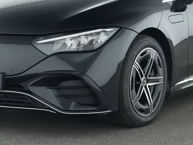 Mercedes-Benz EQE 350