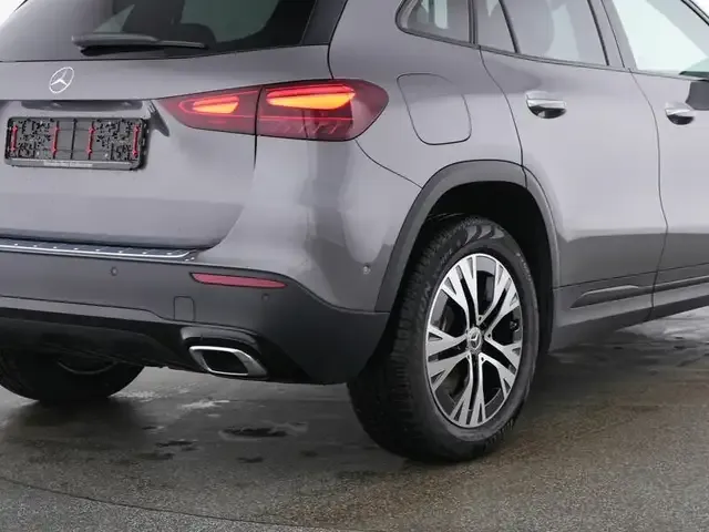 Mercedes-Benz GLA 250