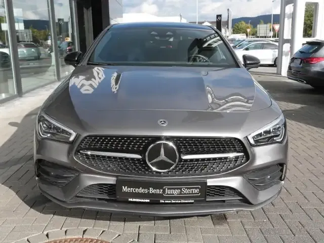 Mercedes-Benz CLA 250