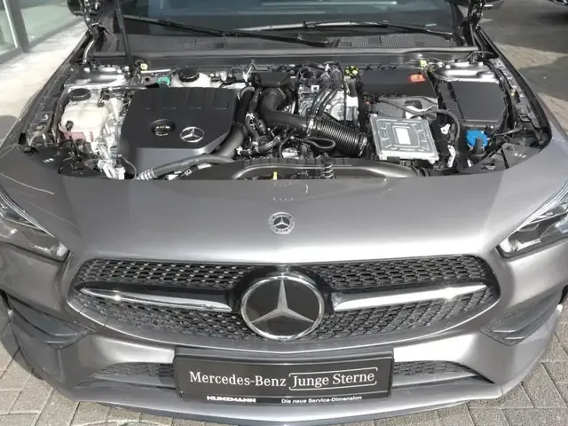 Mercedes-Benz CLA 250