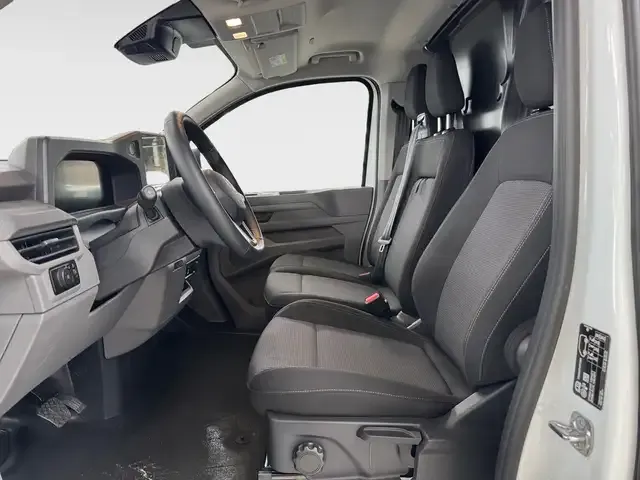 Volkswagen T7 Caravelle