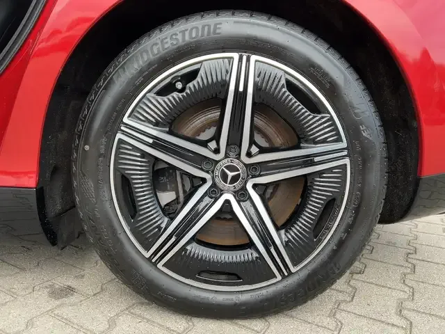 Mercedes-Benz EQE 500