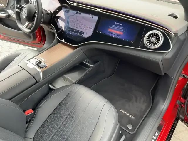 Mercedes-Benz EQE 500