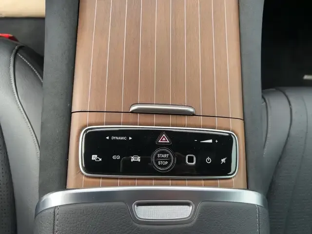 Mercedes-Benz EQE 500