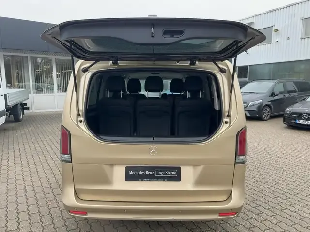Mercedes-Benz V 250