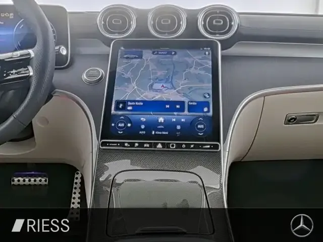 Mercedes-Benz CLE 300