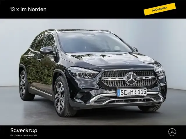 Mercedes-Benz GLA 200