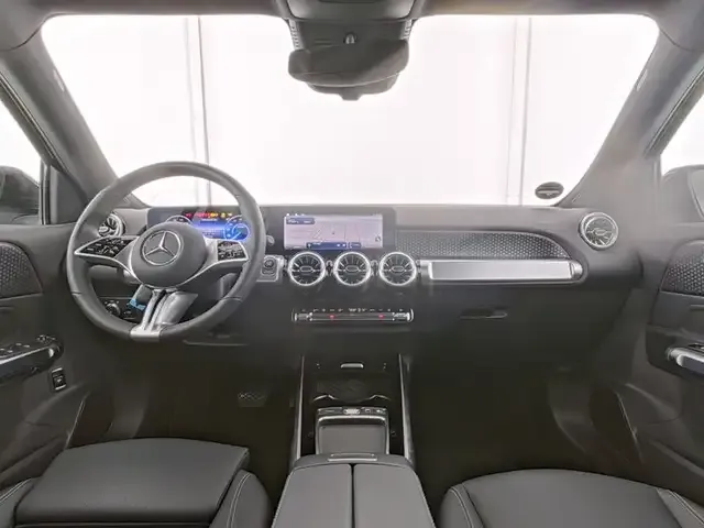 Mercedes-Benz EQB 350