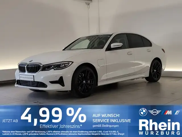 BMW 330