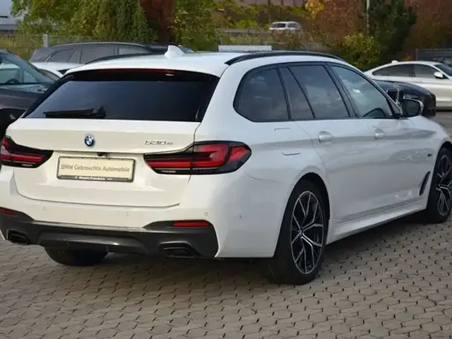 BMW 530