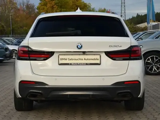 BMW 530
