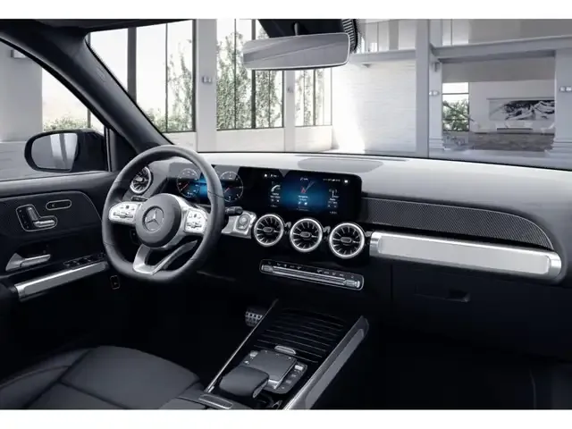 Mercedes-Benz GLB 220