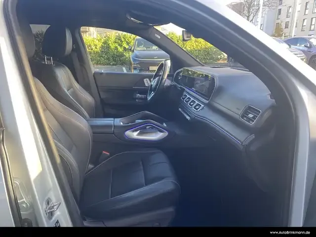 Mercedes-Benz GLS 400