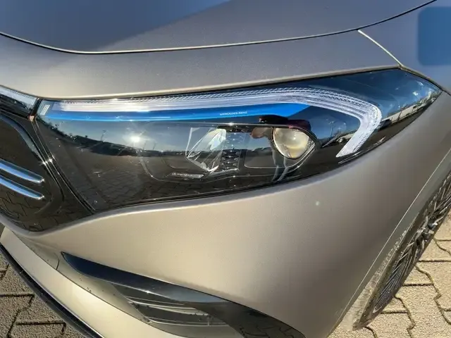 Mercedes-Benz EQA 250