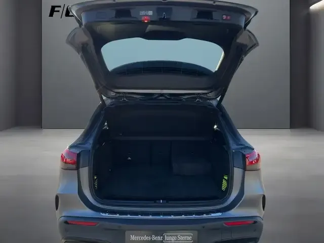 Mercedes-Benz EQA 250