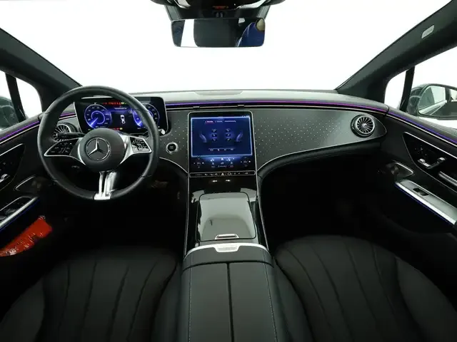 Mercedes-Benz EQE 300