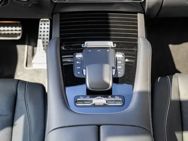 Mercedes-Benz GLS 450