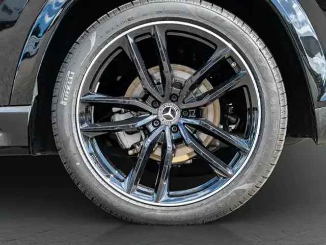 Mercedes-Benz GLS 450