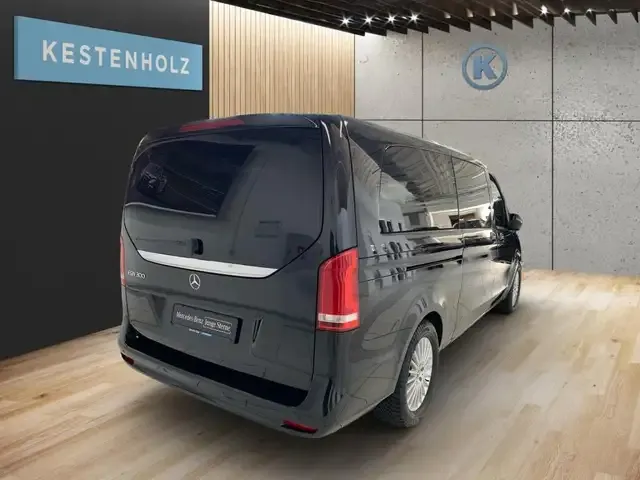 Mercedes-Benz EQV 300