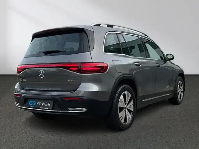 Mercedes-Benz EQB 300