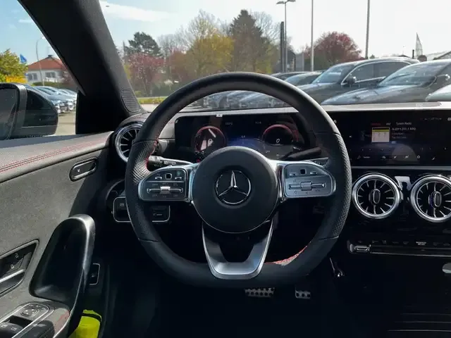 Mercedes-Benz CLA 250
